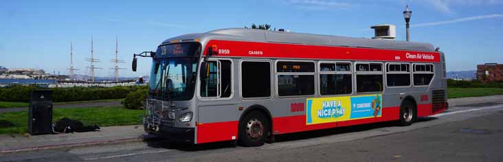 MUNI New Flyer XDE40 8959